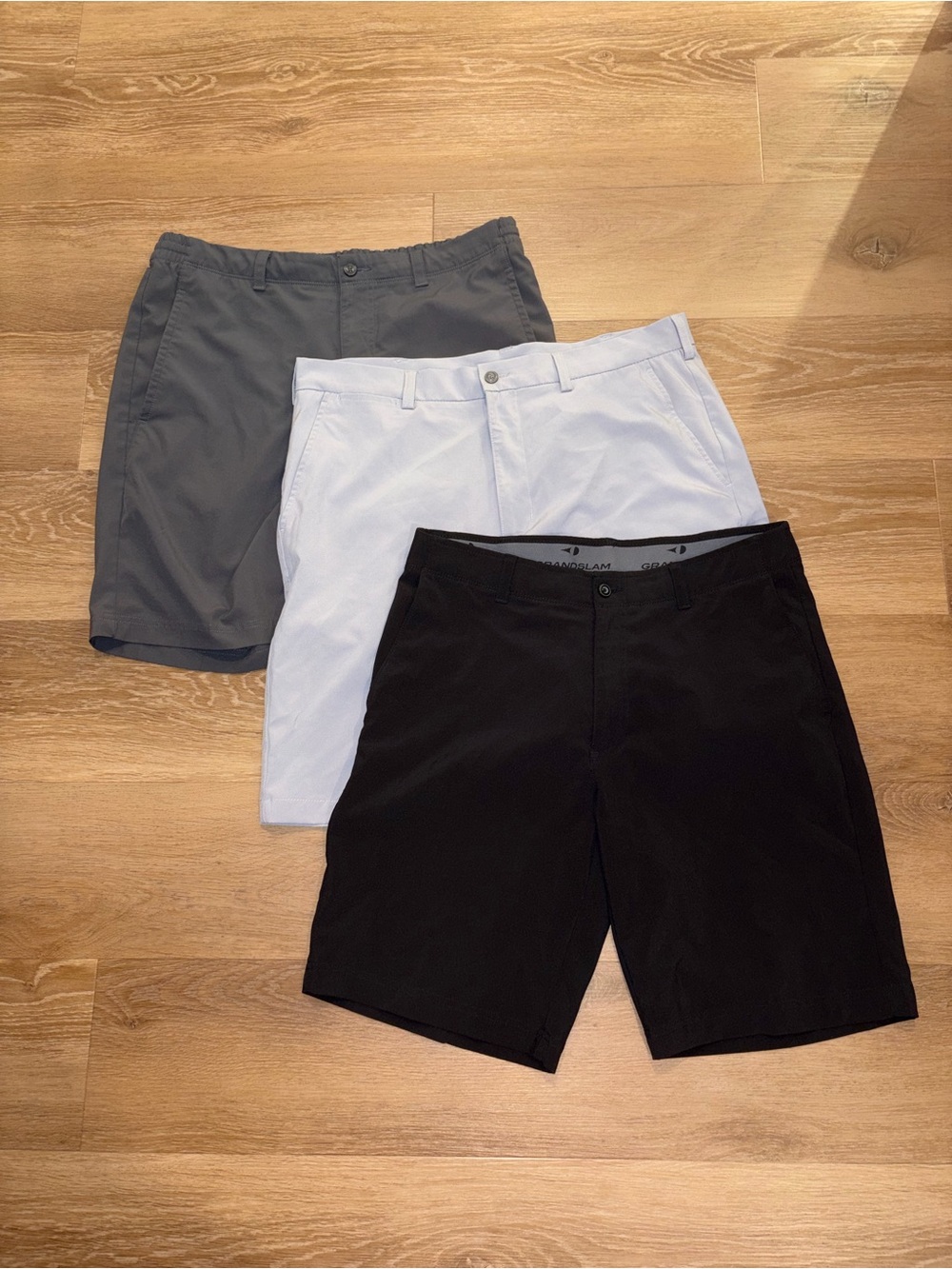 Lot Of 3 Men’s Golf Shorts 34/36 Stretch - Grand Slam, PGA Tour, & Links EUC